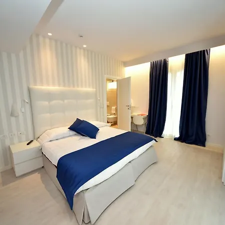 Fedora - Fronte Mare 3*