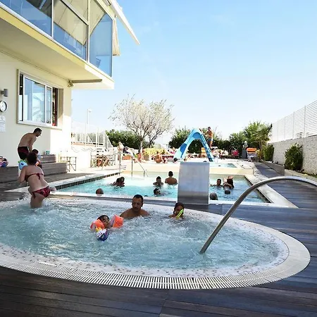 Fedora - Fronte Mare Hotel