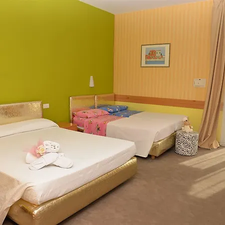 Fedora - Fronte Mare Hotel Riccione