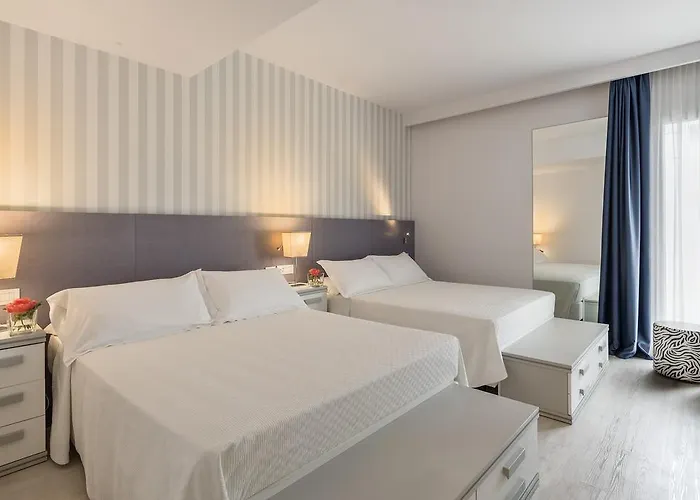 Fedora - Fronte Mare Hotel 3*