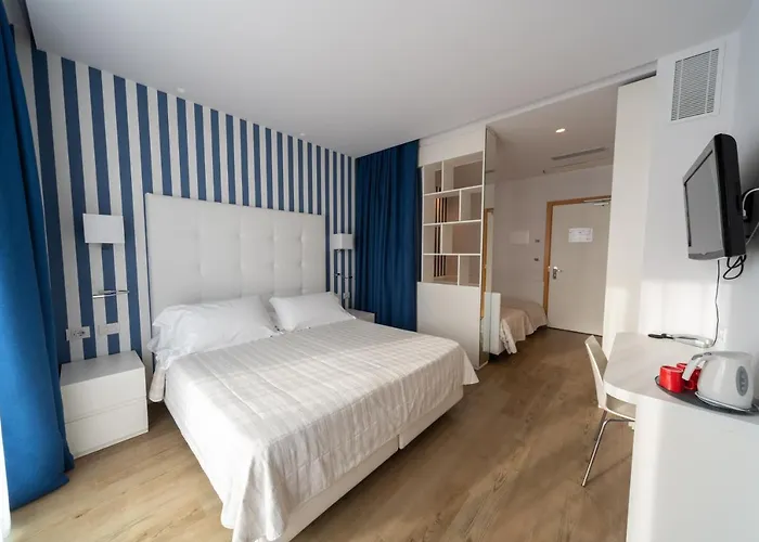 Fedora - Fronte Mare Hotel