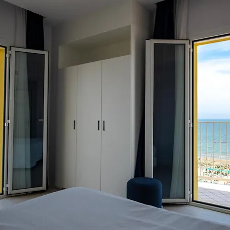 Hotel Fedora - Fronte Mare