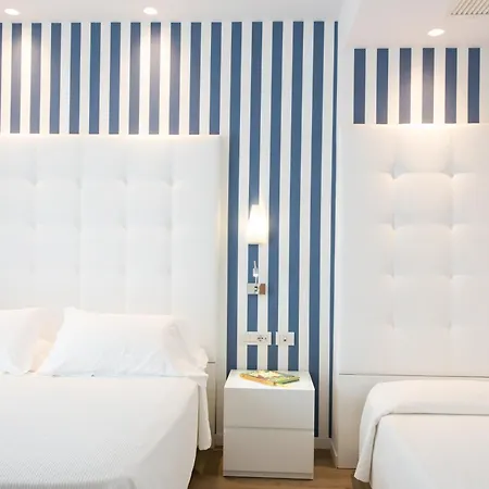 Fedora - Fronte Mare Hotel 3*