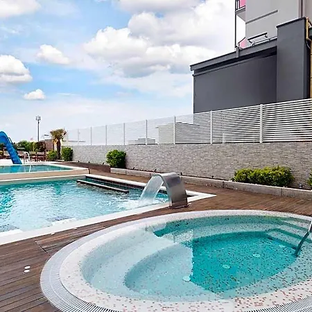Fedora - Fronte Mare 3* Riccione