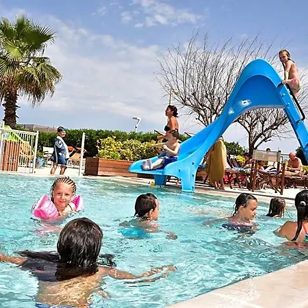Fedora - Fronte Mare Hotel Riccione
