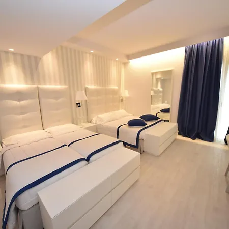 Fedora - Fronte Mare 3*