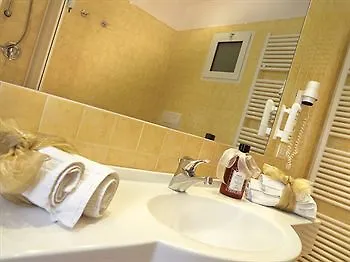 Fedora - Fronte Mare 3*