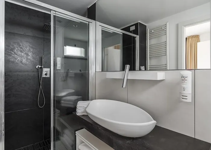 Fedora - Fronte Mare Hotell