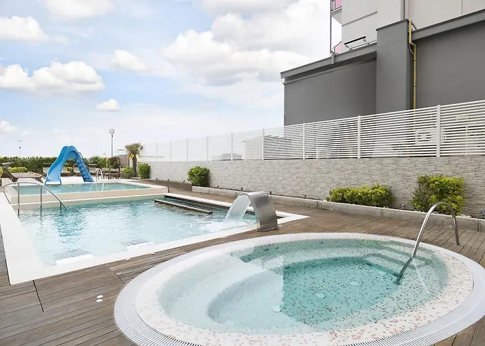 Fedora - Fronte Mare Hotell Riccione