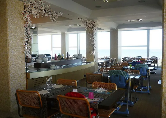 Fedora - Fronte Mare Hotell 3*