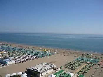 Fedora 3* Riccione